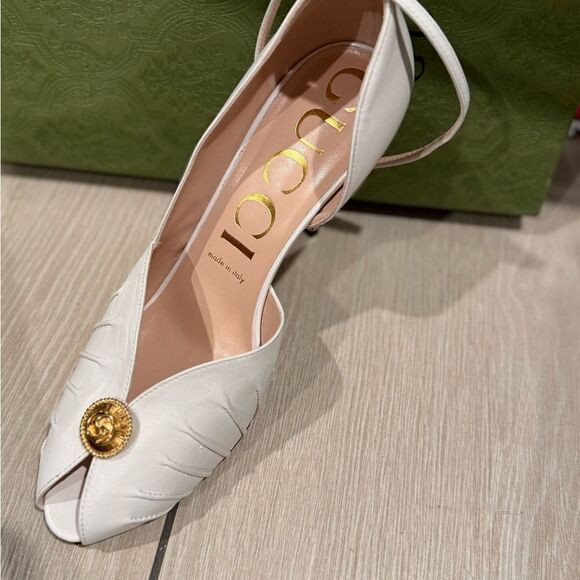 New with box Gucci Rose Peep Toe heels size 39.5 - Picture 6 of 9